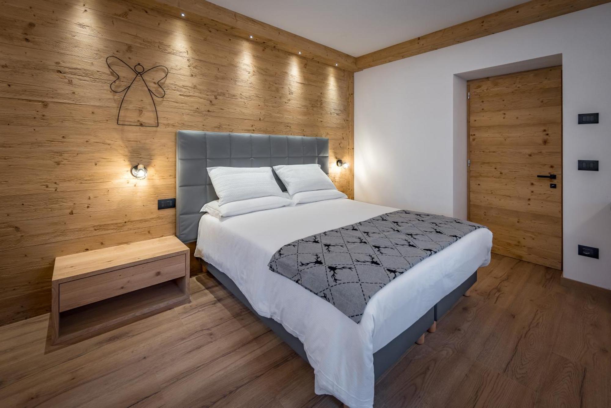 Il Cavallino - Albergo & Appartamenti Sappada Eksteriør billede